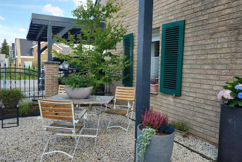 A La Maison Bielefeld City Nah ภายนอก รูปภาพ